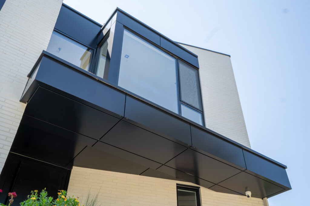 19 Broadleaf Ave.